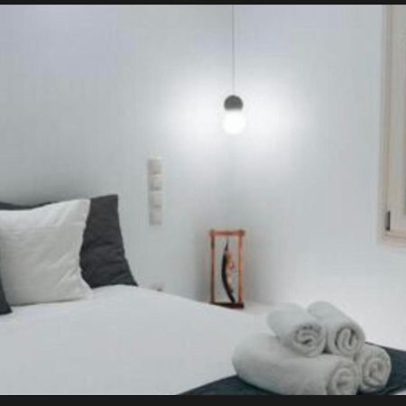 Markamar Loutraki  Luaran gambar